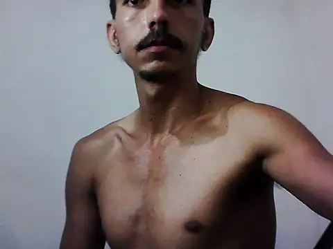 MagrinhoSaradoo online show from November 27, 2025, 12:13 am