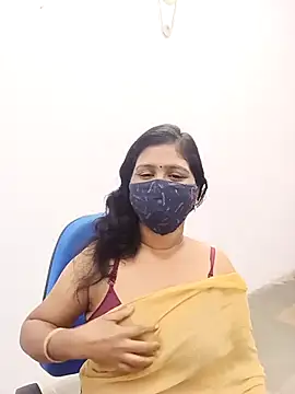 Lucky-Deepthi online show from February 28, 2025, 10:28 pm