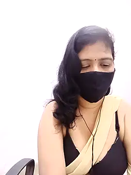 Lucky-Deepthi online show from October 26, 2025, 1:22 am