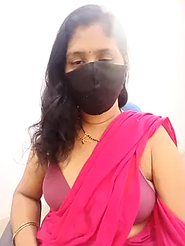 Lucky-Deepthi online show from November 8, 2025, 5:12 pm