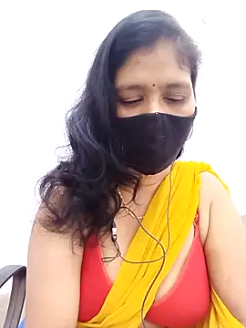 Lucky-Deepthi online show from November 28, 2025, 7:27 pm