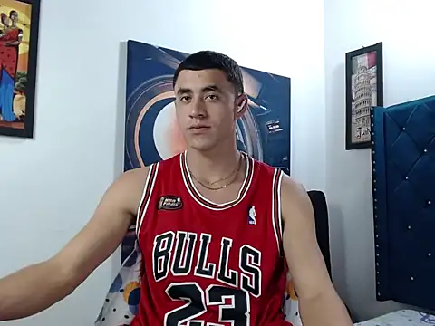 Cris steban1 online show from February 15, 2026, 7:51 am