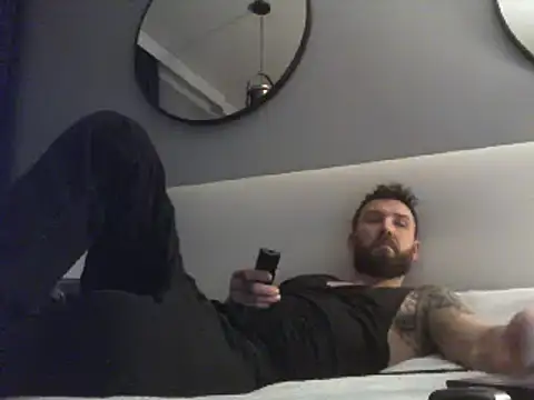 realdilf online show from January 19, 2025, 8:51 pm