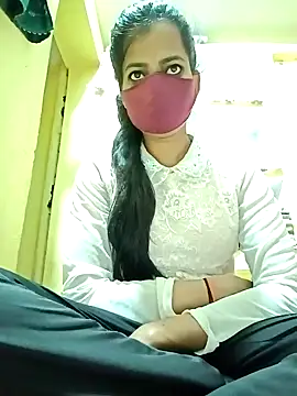 Snapshot of Pooja_cut chatting on February 2, 2025, 1:12 am Pooja cut online show from February 2, 2025, 1:12 am