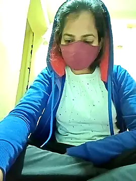 Snapshot of Pooja_cut chatting on February 5, 2025, 2:48 pm Pooja cut online show from February 5, 2025, 2:48 pm
