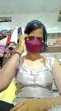 Snapshot of Pooja_cut chatting on February 17, 2025, 6:15 pm Pooja cut online show from February 17, 2025, 6:15 pm