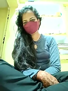 Snapshot of Pooja_cut chatting on March 3, 2025, 12:37 am Pooja cut online show from March 3, 2025, 12:37 am
