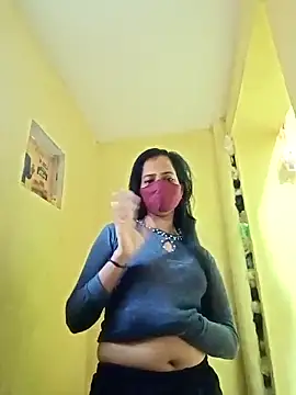 Snapshot of Pooja_cut chatting on March 12, 2025, 11:31 am Pooja cut online show from March 12, 2025, 11:31 am