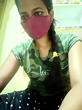 Snapshot of Pooja_cut chatting on September 23, 2025, 4:43 pm Pooja cut online show from September 23, 2025, 4:43 pm