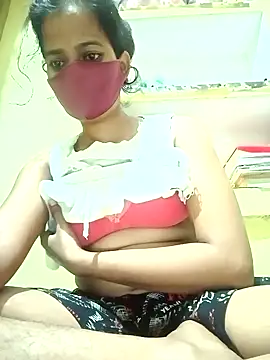 Snapshot of Pooja_cut chatting on October 2, 2025, 5:09 pm Pooja cut online show from October 2, 2025, 5:09 pm