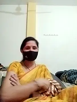 priyancyfun online show from February 5, 2025, 3:20 pm