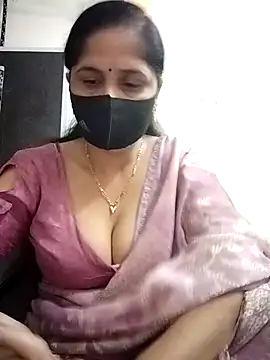 priyancyfun online show from November 3, 2025, 1:51 am