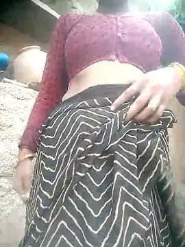 Amaya Bajwa online show from November 22, 2025, 4:33 am