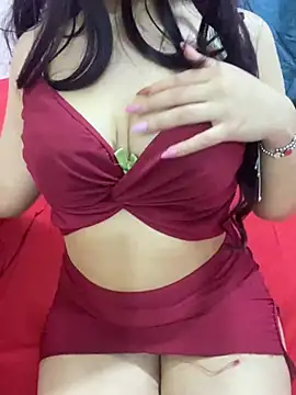 Snapshot of Maya_mimi chatting on February 5, 2025, 11:39 pm Maya mimi online show from February 5, 2025, 11:39 pm