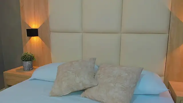 antonella cutie  online show from November 29, 2025, 12:19 pm