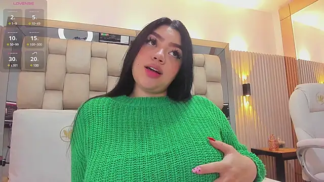 ashlyn parker online show from January 22, 2025, 7:34 pm