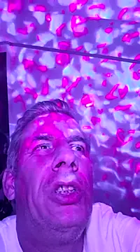 Snapshot of dimitrimarek chatting on January 18, 2025, 4:59 am dimitrimarek online show from January 18, 2025, 4:59 am