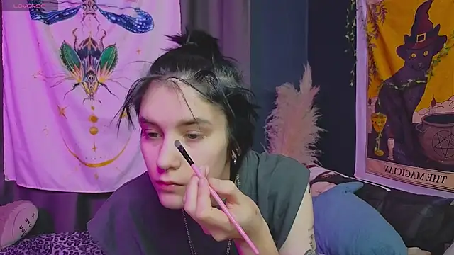 Hyeon Jin online show from January 21, 2025, 3:54 pm