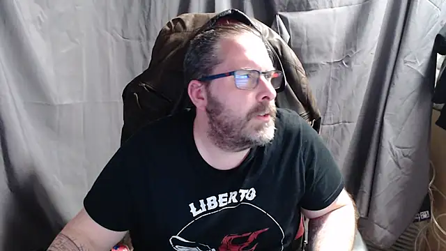 Streamlove77 online show from January 27, 2025, 3:39 pm