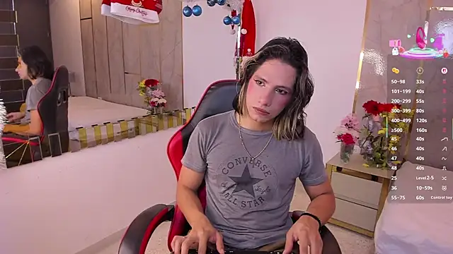 TylerBloom online show from December 18, 2025, 2:56 pm