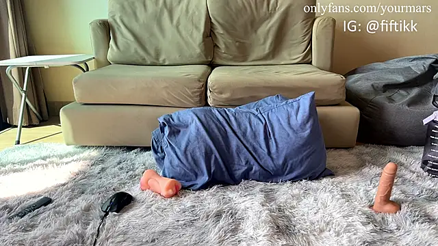 YourMarsLove online show from February 9, 2025, 3:22 am