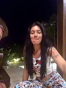 Siempre-locos69 online show from November 12, 2025, 12:22 am