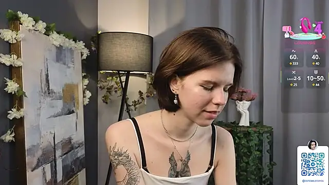 OdiliaHartnell online show from February 17, 2025, 3:42 pm