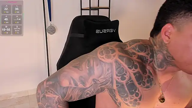 Maximoscott online show from September 14, 2025, 1:27 am