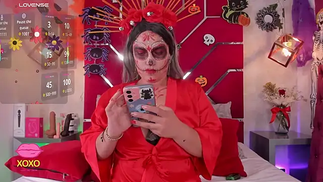 VeronicaOlson  online show from October 21, 2025, 2:34 am