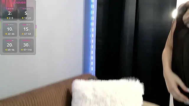 Harleen Moore online show from November 24, 2025, 2:22 am