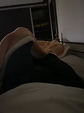 Snapshot of medami chatting on January 10, 2025, 7:00 pm medami online show from January 10, 2025, 7:00 pm