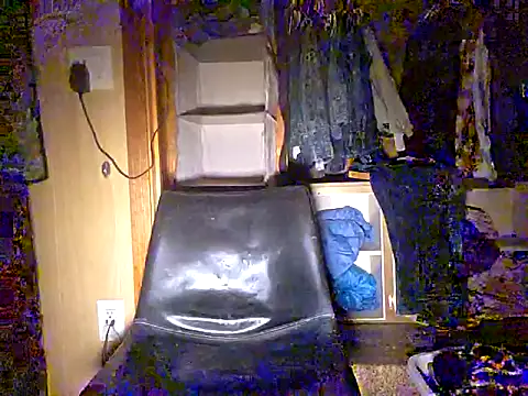 hesjustafriend online show from October 10, 2025, 9:52 am