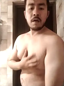 Man456545 online show from December 17, 2025, 8:31 am