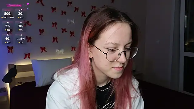 MaryBliss online show from March 6, 2025, 12:54 am