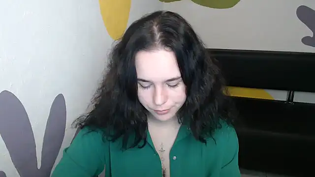 Snapshot of mini_girly chatting on July 20, 2026, 10:39 am mini girly online show from July 20, 2026, 10:39 am