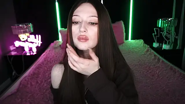 Marmeladkaaa online show from October 15, 2025, 1:11 pm