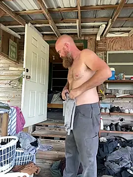 32XRedBeard online show from April 23, 2026, 8:44 pm