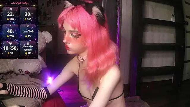 Ink  pleasure online show from November 20, 2025, 12:44 am