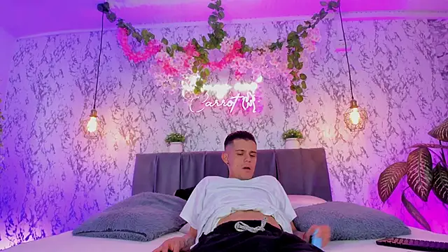 Bonny and carrot online show from March 19, 2026, 7:07 pm