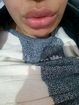 Snapshot of nonalona199999 chatting on March 1, 2025, 8:31 pm nonalona199999 online show from March 1, 2025, 8:31 pm