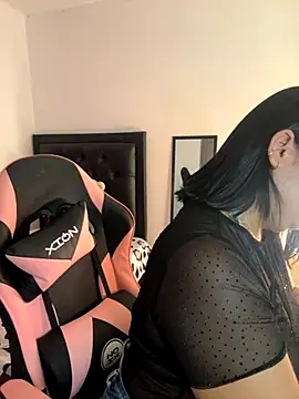 Snapshot of karla_hotgirl chatting on September 24, 2025, 1:42 am karla hotgirl online show from September 24, 2025, 1:42 am