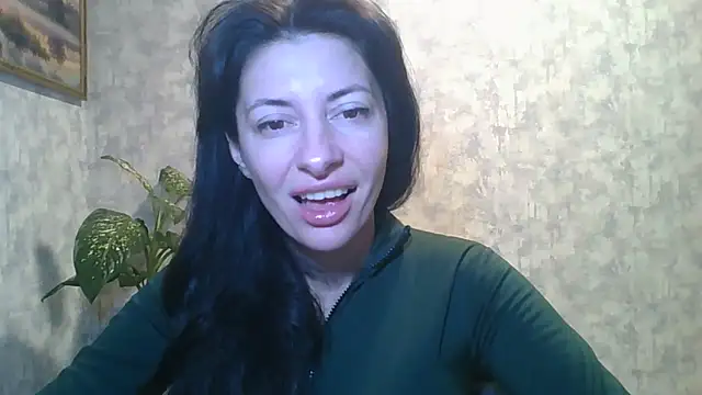 Snapshot of LissaBlossom chatting on November 4, 2025, 4:44 am LissaBlossom online show from November 4, 2025, 4:44 am