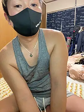 Snapshot of K0718 chatting on January 27, 2025, 12:58 pm K0718 online show from January 27, 2025, 12:58 pm