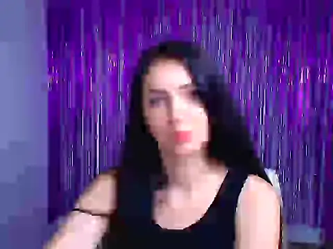 Amalia amor online show from September 10, 2025, 5:18 am