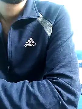 TOPMOON001 online show from January 9, 2025, 6:27 am