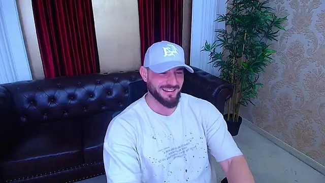 AdamJamesonn online show from November 3, 2025, 5:42 am