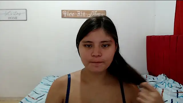 Snapshot of diva_sexyhot chatting on January 23, 2025, 11:37 am diva sexyhot online show from January 23, 2025, 11:37 am