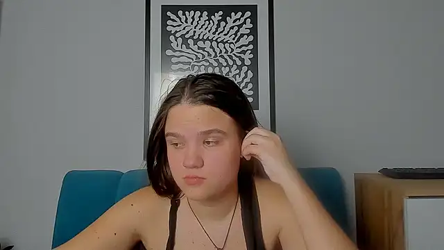 AdeleCruz online show from March 16, 2026, 1:15 pm