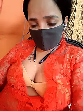 Lolitatamil online show from April 15, 2026, 7:21 pm