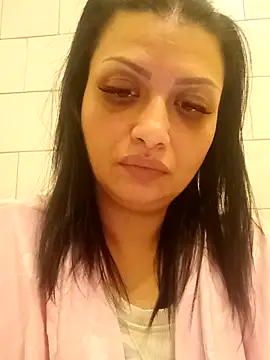 rosse26830 online show from March 3, 2026, 9:31 pm